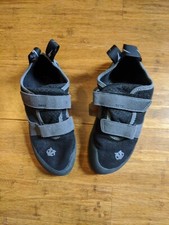Evolv Men's Defy Climbing Shoes - READ