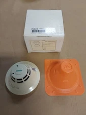Landis & Staefa Siemens Intelligent Heat/Fixed Temp. Detector SIGA-HRS-LG