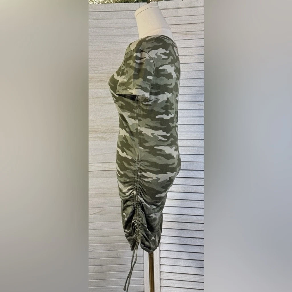 UNDERCOVER Abito mimetico ROSA Victoria's Secret. Taglia S. Buone condizioni