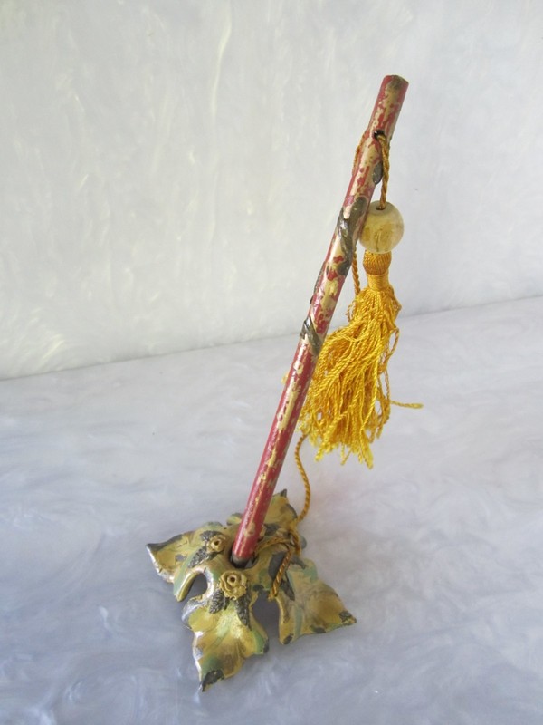 ANTIQUE COLD PAINTED VIENNA AUSTRIA BRONZE PENCIL HOLDER WITH ANTIQUE PENCIL