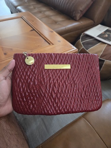 IVANKA TRUMP Clutch Red Womens Wristlet Wallet - Picture 3 of 17