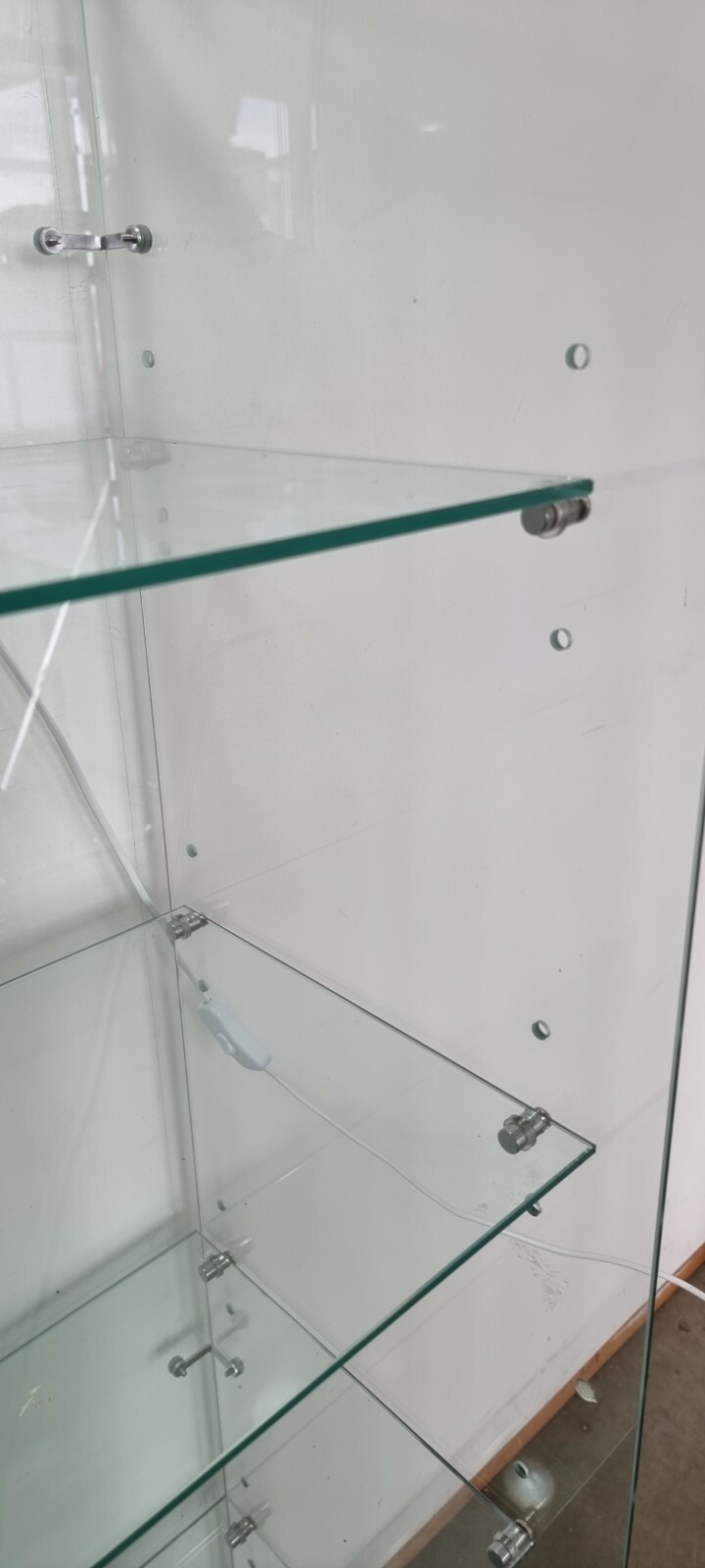 Picture 6 of 8