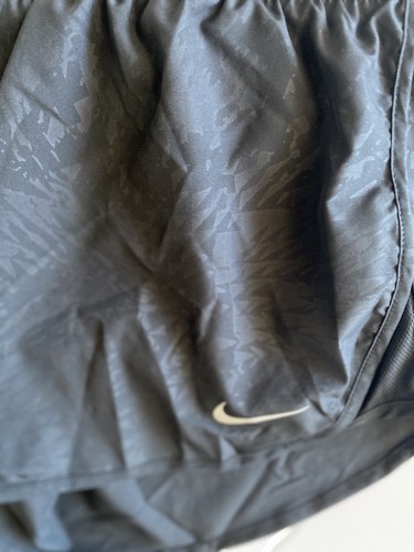 Nike Women's Running Shorts Black Large AJ4713-010 01 msrp $40 - Picture 2 of 7