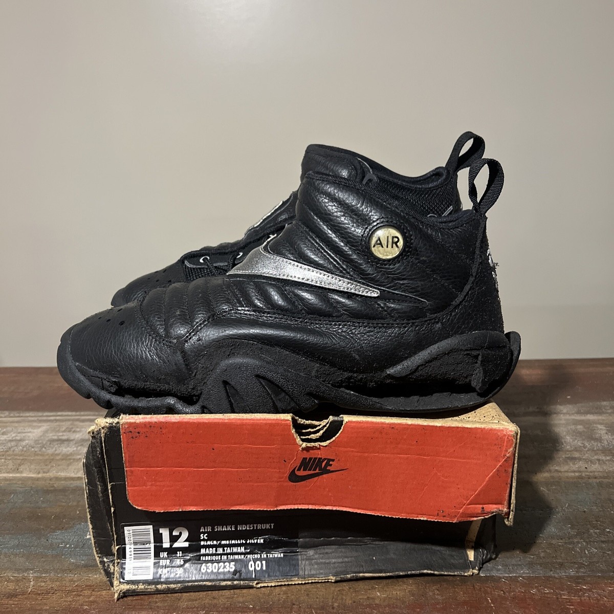 Size 12 - Nike Air Shake Ndestrukt OG 1996 Black Silver for sale