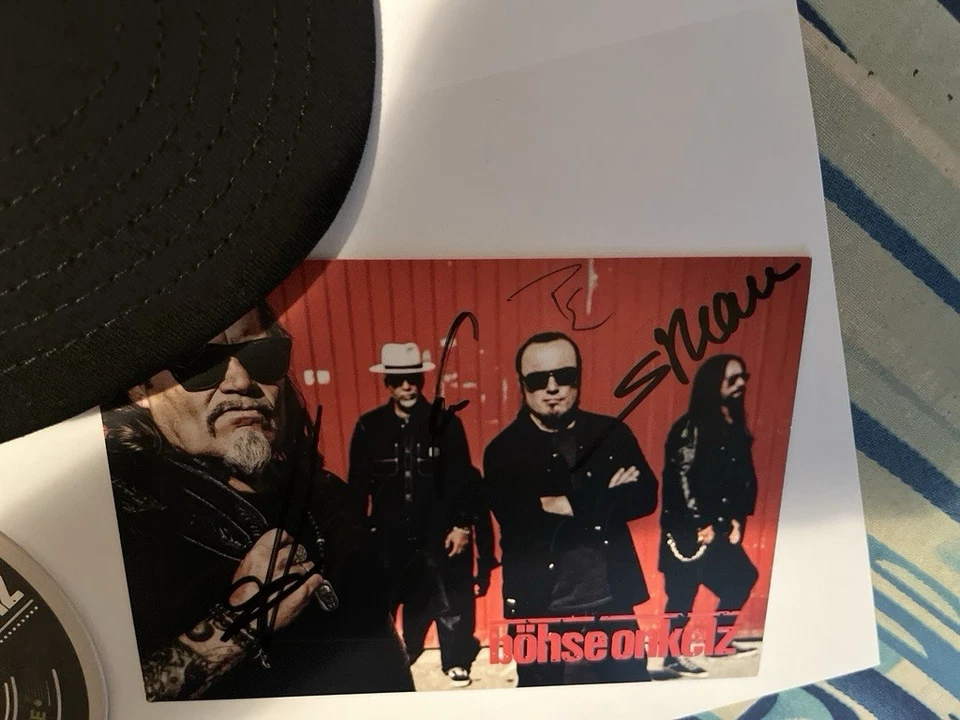 Böhse Onkelz - Tour Cap „Frankfurt“ + Autogramm + Bierdeckel [Neu / Original] - Bild 3 von 4