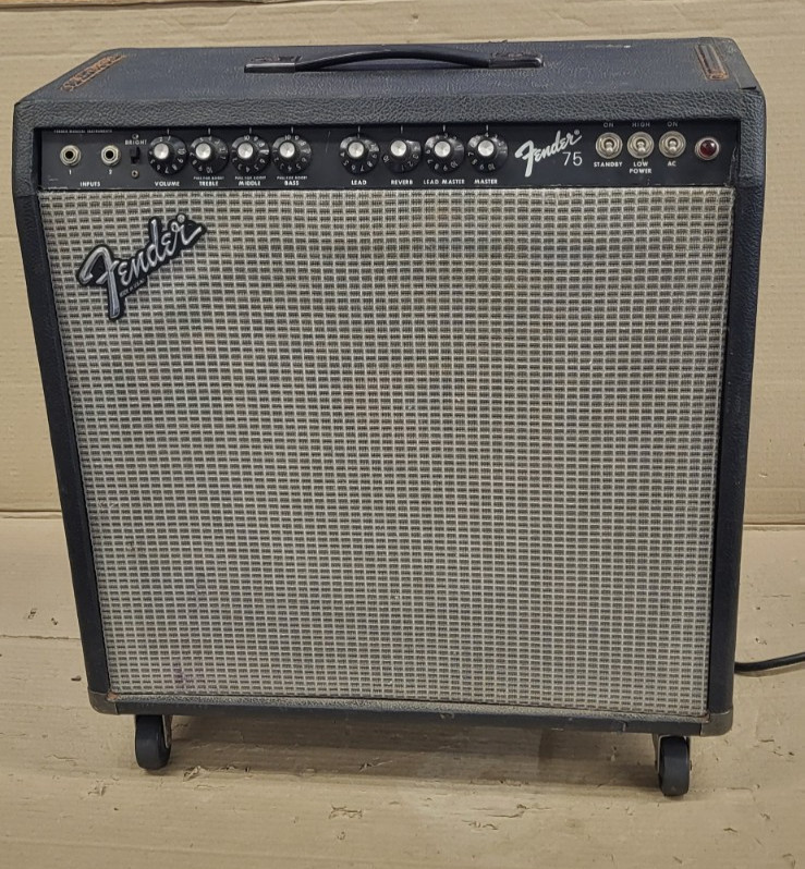 Vintage Fender 75 Tube Guitar Amp, 1x15" Speaker    Tested
