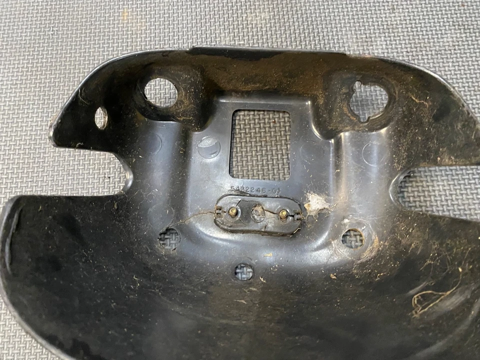 Крышка панели индикатора дисплея приборной панели 2000 Polaris Xpedition 325 4x4 1325 - Изображение 3 из 3