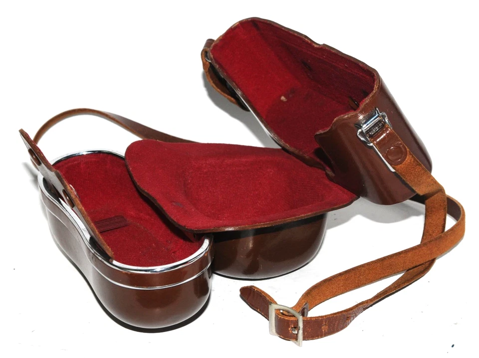 Zeiss Ikon AG Original Leather Camera Case w/Strap (for Zeiss Ikon Contaflex) - Image 3 of 4