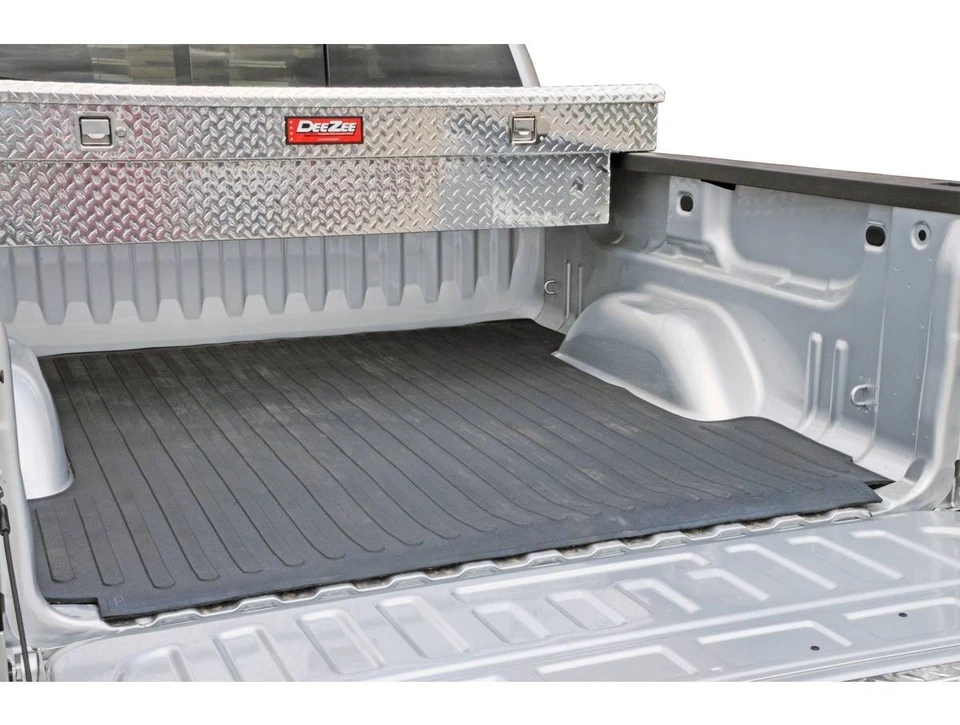 Dee Zee Rubber Bed Mat Fits 2015-2022 Chevrolet/GMC Colorado/ Canyon 6'2" Bed - Imagem 3 de 4