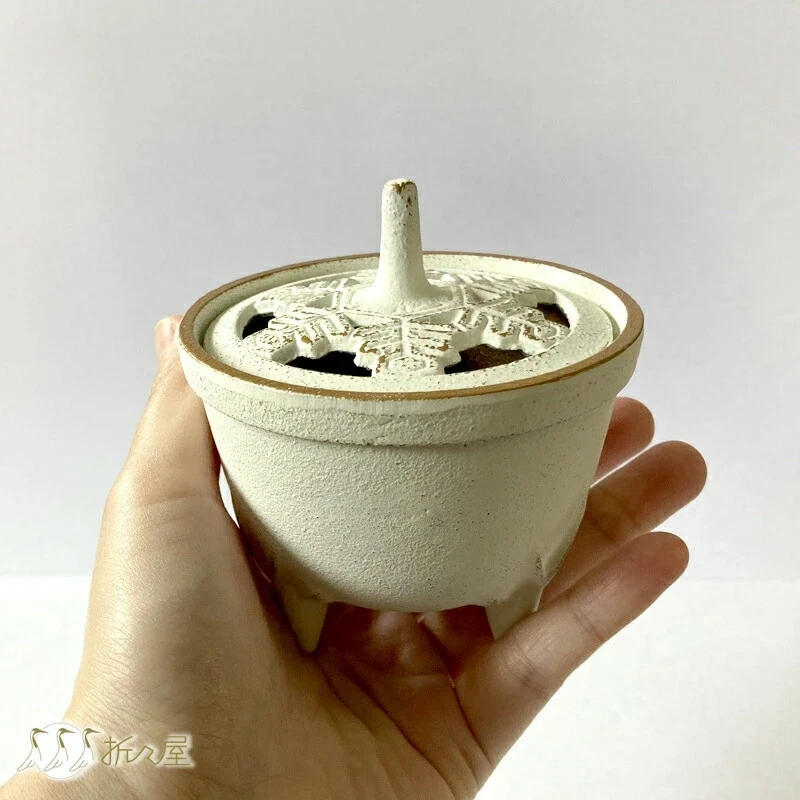 Japanese Iwachu Nambu Iron Incense Burner Koro Seasonal snow white - Image 2 of 4