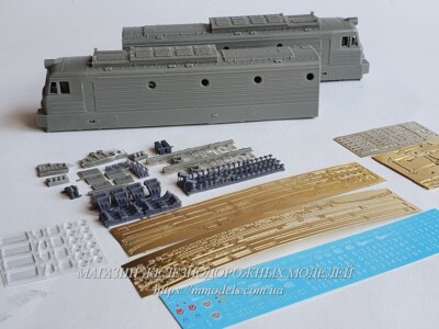 KIT Lokomotive VL11, VL11m (2 sections) USSR, SZD, RZD , scale H0,(1/87 ) - New