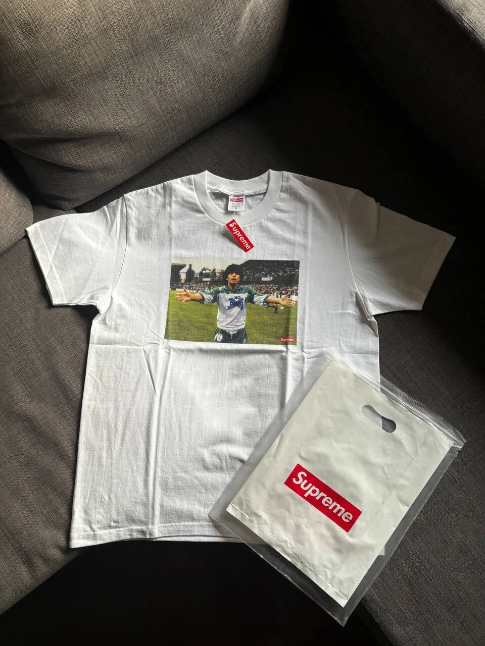 Supreme T Shirt Maradona Bianco Taglia M   Edizione Limitata, Vintage, Nuova