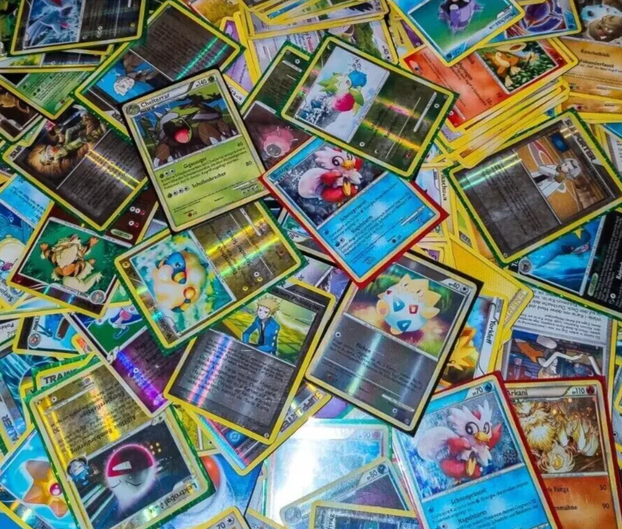 VIPPKM 100 Pokemon Karten Set - Deutsche Sammelkarten Mit Holo-Karten In Geschenkbox