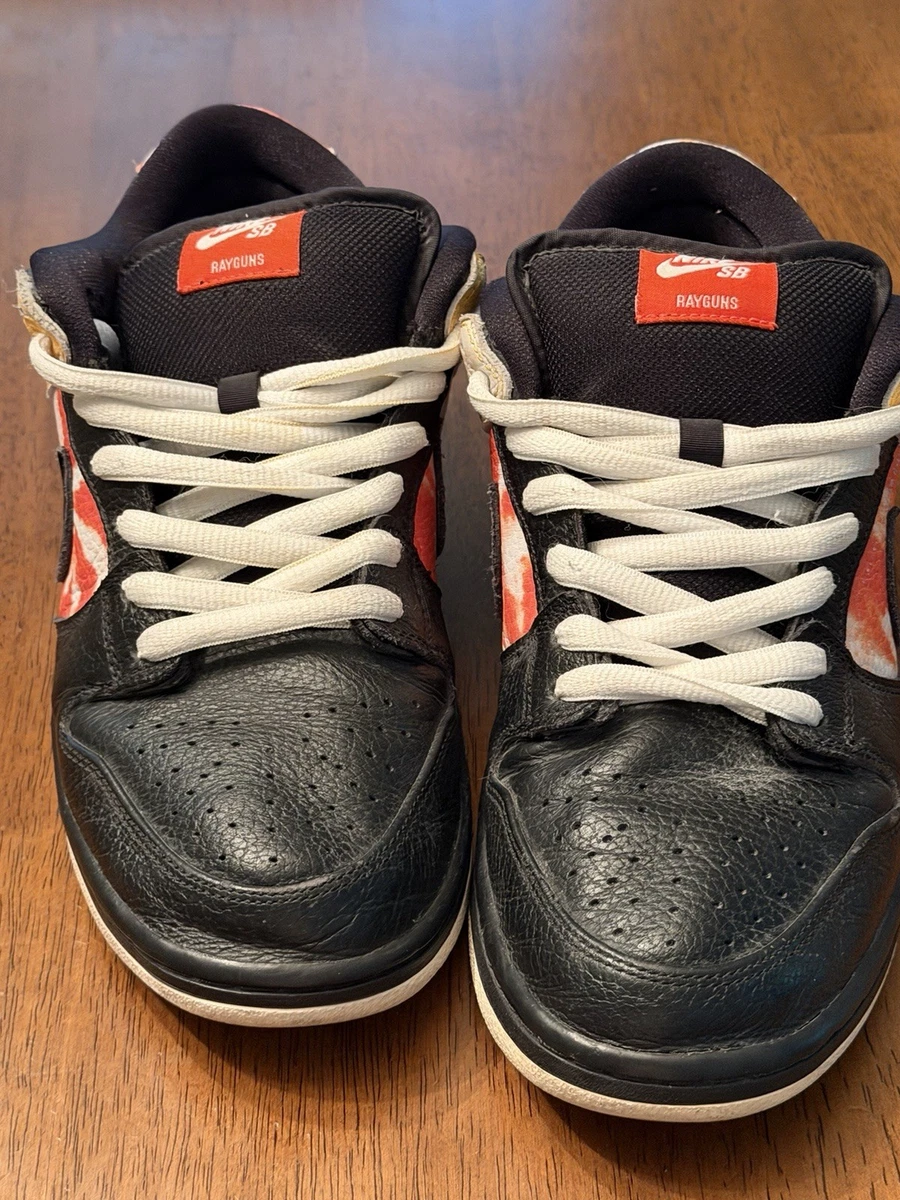 Nike Dunk SB Low Tie-Dye Raygun - Black for Sale | Authenticity