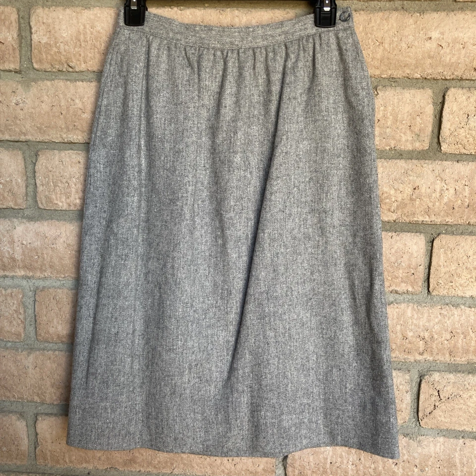 Falda The Villager Mezcla Lana Talla 8 Gris Forrado Bolsillos 26" Cintura x 25" Largo Foto 2 de 4