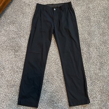 Under Armour Men  s Black Golf Pants Size 30X30