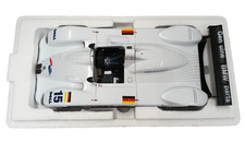 KYOSHO 1/18 BMW V12 LMR 1999