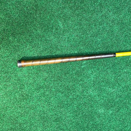 Spalding Robt. T. Jones Jr. Cushion-Neck Kro-Flite 4-iron steel shaft leather RH - Picture 9 of 10