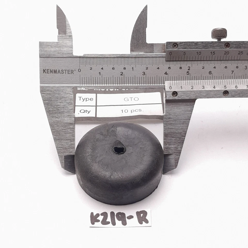 Amortiguador de goma tanque de gasolina Kawasaki GTO Mayfit KH KE GPz KZ G3 G7 KL KD NUEVO DE STOCK Foto 3 de 4