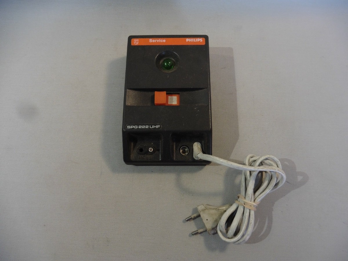 Générateur Philips SPG 222 UHF - CROSS HATCH PATTERN GENERATOR - Occasion Fonctionnel