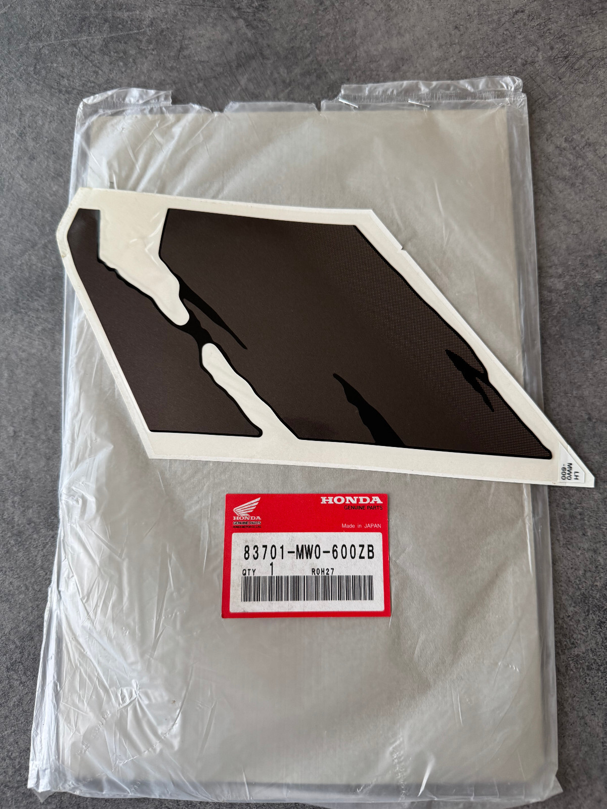 Sticker carénage gauche HONDA CBR900RR 1992 pièce neuve d'époque 83701-MW0-600ZB