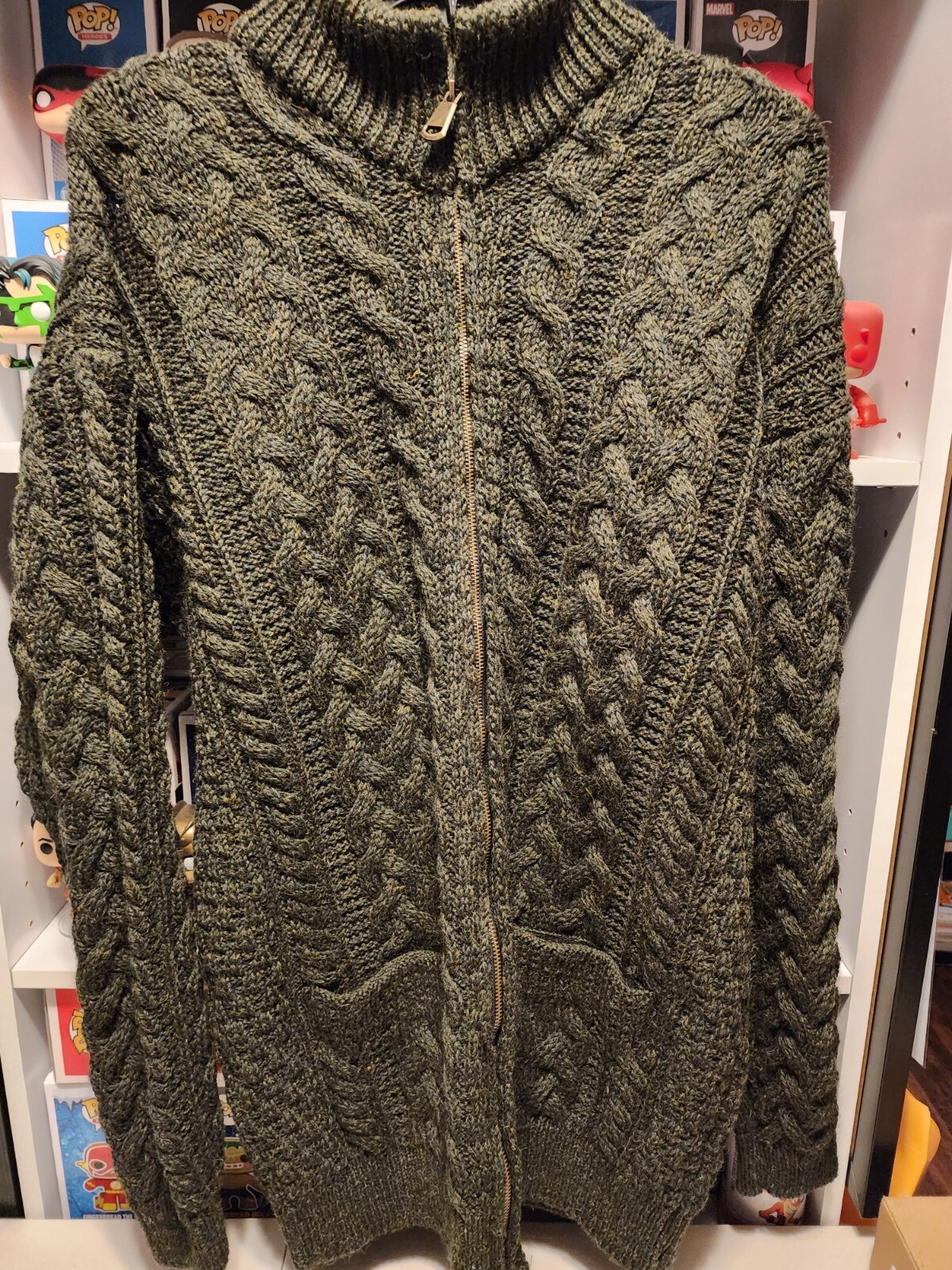 Picture 2 of 4