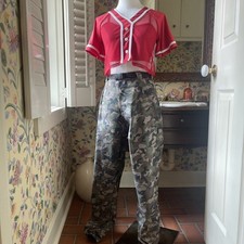 REVOLUTION DANCEWEAR HIP HOP COSTUME - Green AND Red - AS