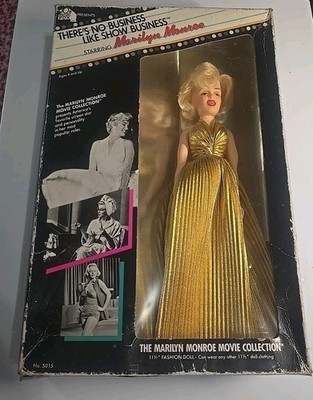 1982 Marilyn Monroe Fashion Doll ''There's No Business Like Show Business'' Tote L