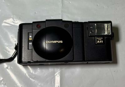 Olympus XA2 35mm Film Camera w/ A11 Electronic Flash - Classic