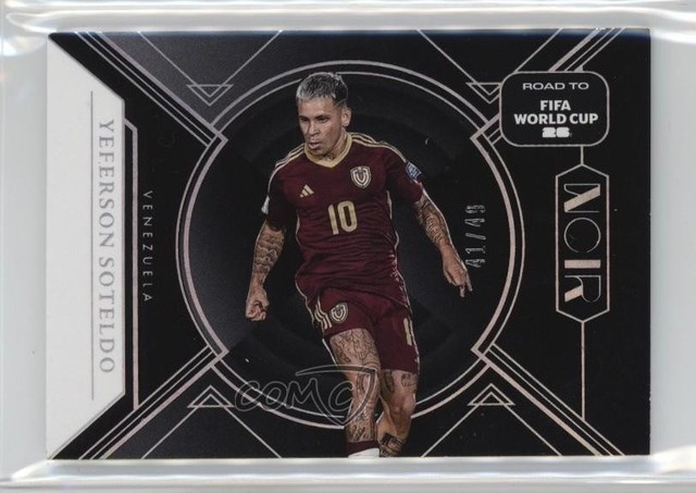2025-26 Panini Noir Road to FIFA World Cup Holo Silver /49 Yeferson Soteldo 01ge