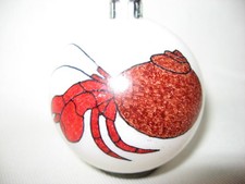 NEW HANDPAINTED HERMIT CRAB UNBREAKABLE WHITE CHRISTMAS ORNAMENT 2 1/2"