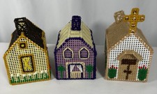 Vintage Lot Of Handmade Needlepoint Plastic Canvas Houses And Church Holiday