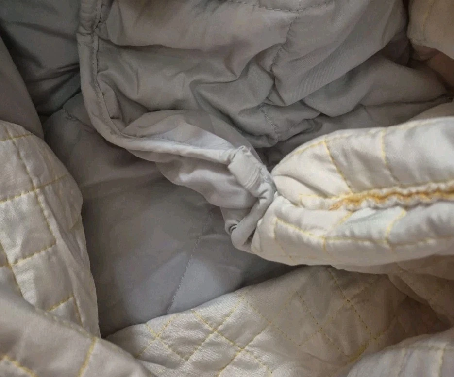 Gravity Weighted Blanket Loops 20 lb Spring Fresh Yellow Squares HTF OOS - Image 2 of 4