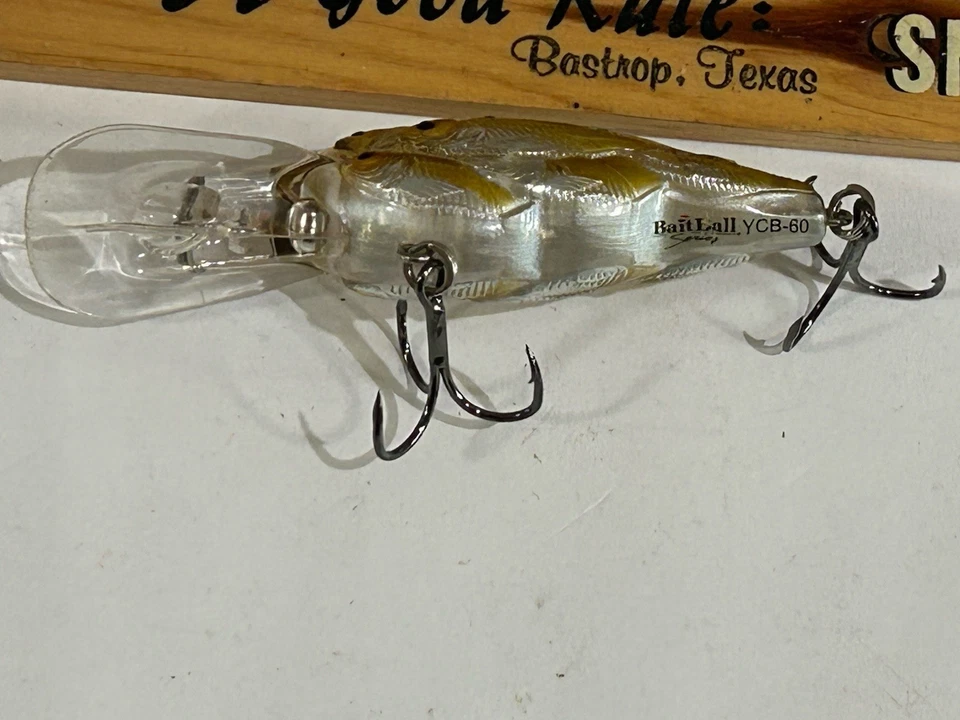 Descontinuado Live Target BAITBALL SERIE YCB-60 CRANKBAIT ¡Resistente! SEÑUELO DE PESCA Foto 3 de 4