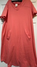 Blair Coral V neck loose Fit short sleeve T shirt dress with pockets Size Large