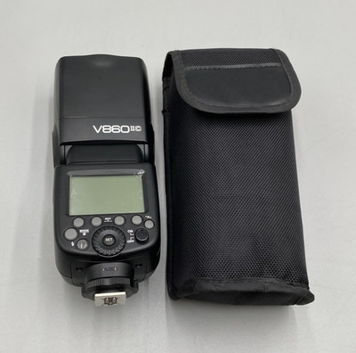 Godox V860II-C Ving Canon 0010 Flash Kit For Canon Good Condition