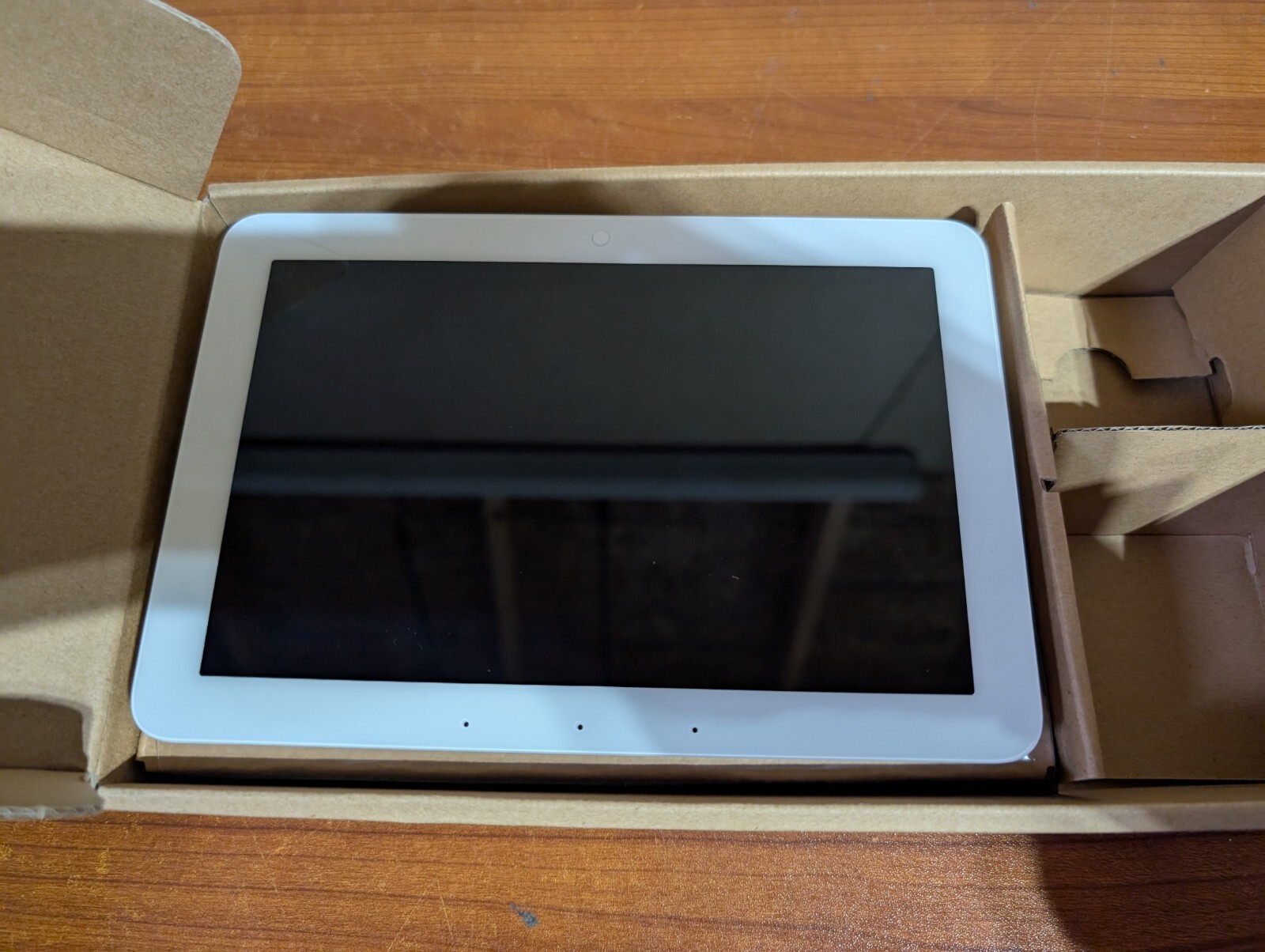 Amazon Echo Hub | 8” Smart Home Control Panel open box -certified- no cables