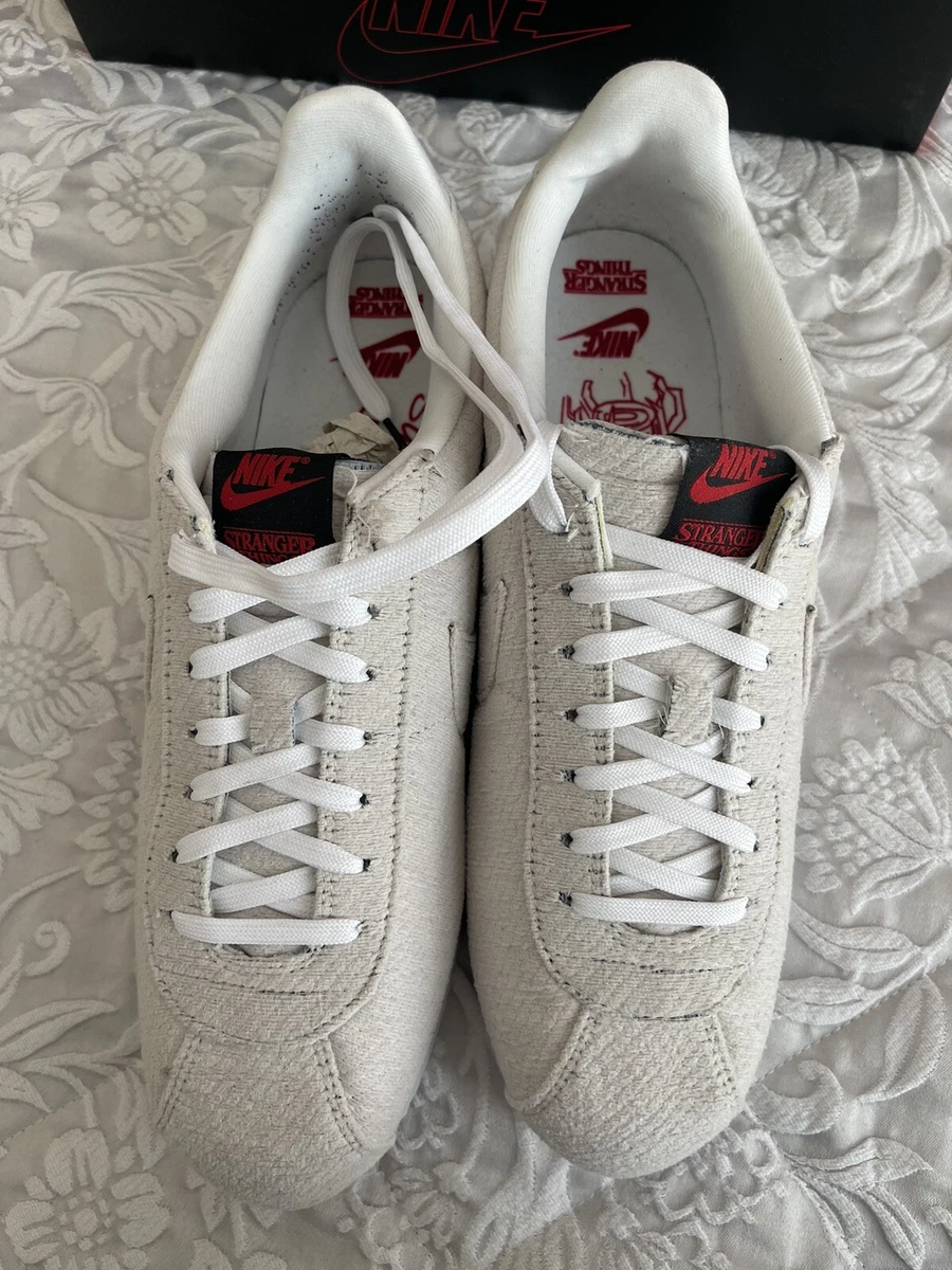 Nike stranger things clearance uk