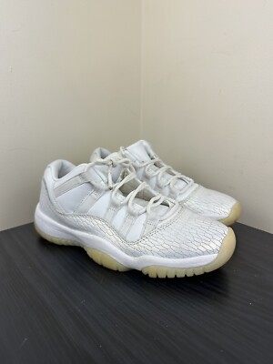 jordan 11 frost white