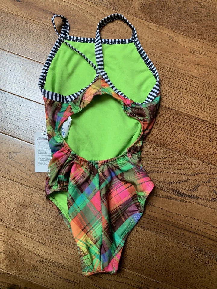 Traje de baño DOLFIN Uglies mujer DBX espalda una pieza niñas 24 NUEVO con etiquetas $84 Foto 2 de 3
