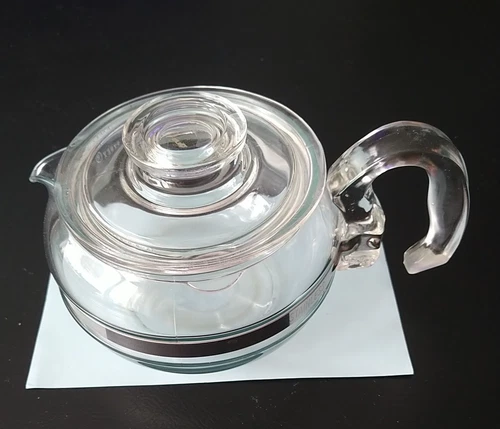 PYREX Flameware 6 Cup Glass Teapot Kettle Coffee Pot 8446B Vtg 1960s