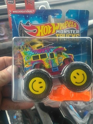 Hot Wheels Monster Trucks WRECKREATIONAL 1:64 Scale Treasure Hunt 2024 Brand New