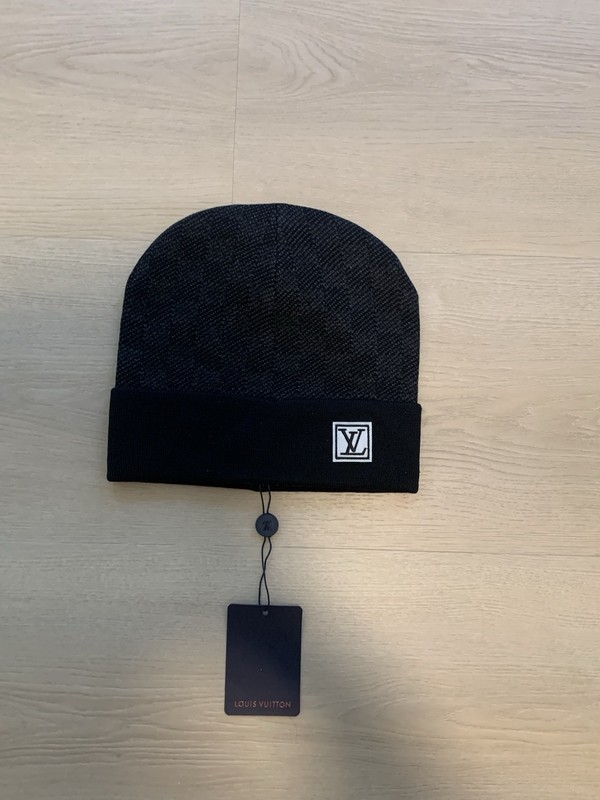 Louis Vuitton Black Damier Petite Beanie with LV Monogram Logo Wool