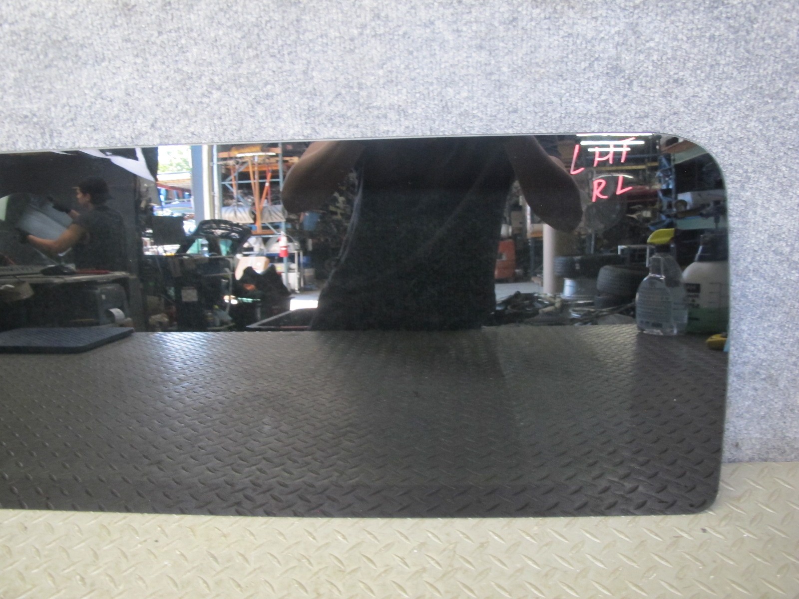 Picture 5 of 16