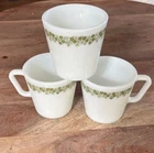 VTG Set of 3 PYREX Crazy Daisy Spring Blossom Milk Glass Mugs D Handle #1410 EUC