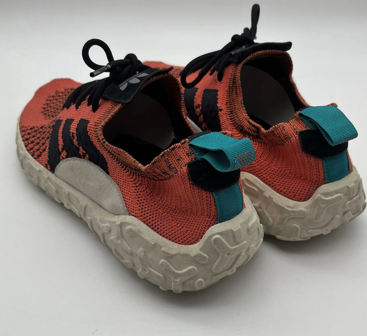 Cq3027 adidas 2025