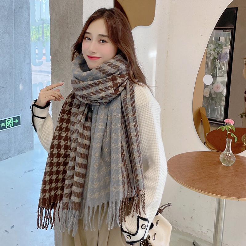 Winter Women's Versatile Thickened Warm Scarf Fashion Plaid Tassel