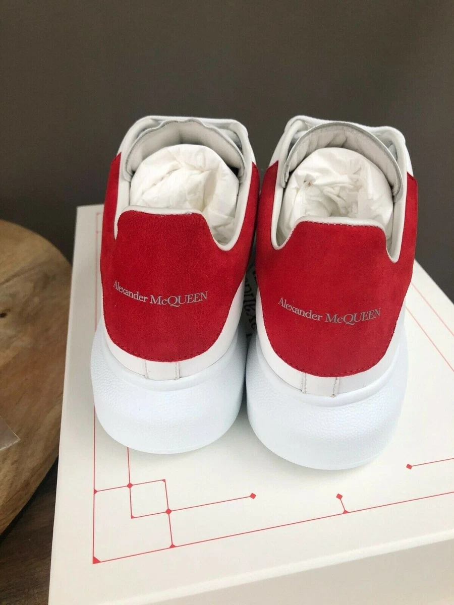 jeans Kontrakt at fortsætte Alexander McQueen Oversized White And Red Sneakers New Size 41.5 | eBay