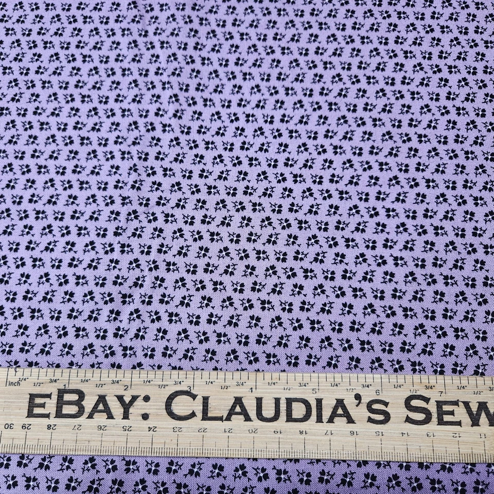 Paula's Companions BTY Paula Barnes Marcus Brothers Floral Dusty Purple - Image 2 of 3