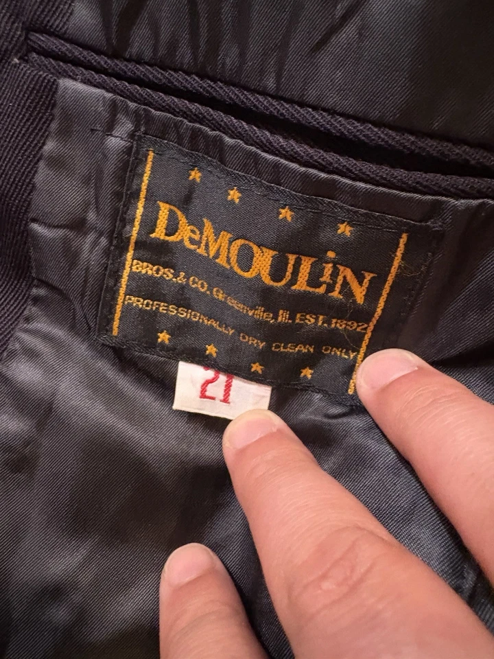 Vtg Indiana University Demoulin Bros & Co Marching Hundred Band Uniform. Size 21 - Image 4 of 4